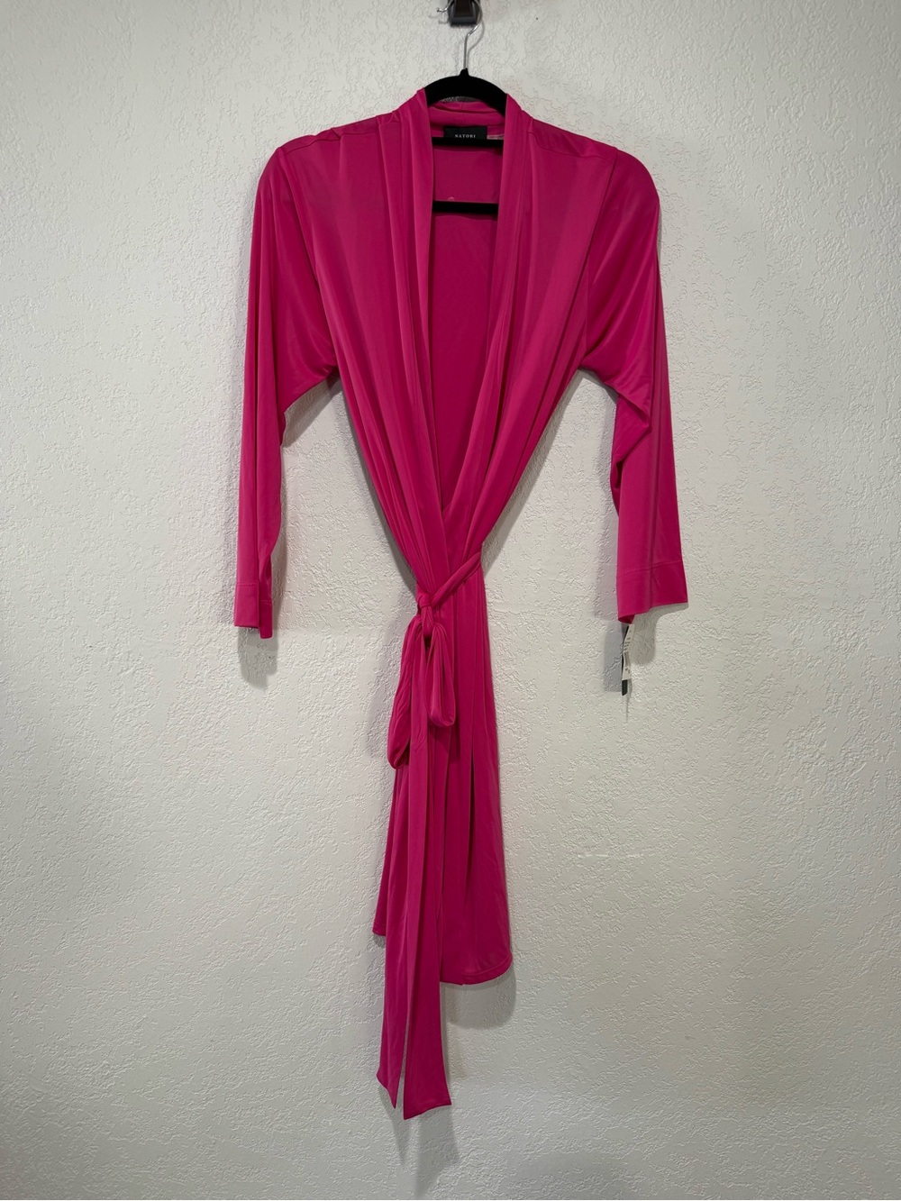 NWT Natori Aphrodite Short Wrap Robe Fuchsia Pink Medium P74012 $150